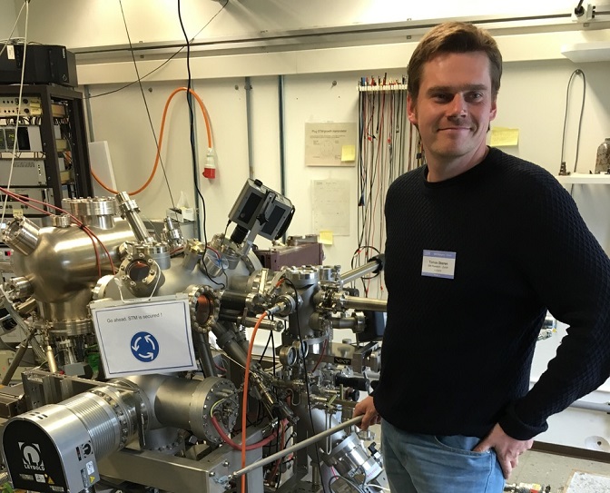 Slovák Tomáš Skeren, IBM Research, který zkoumá P-dopování křemíku bórem. Vyšla z toho tunelová dioda.